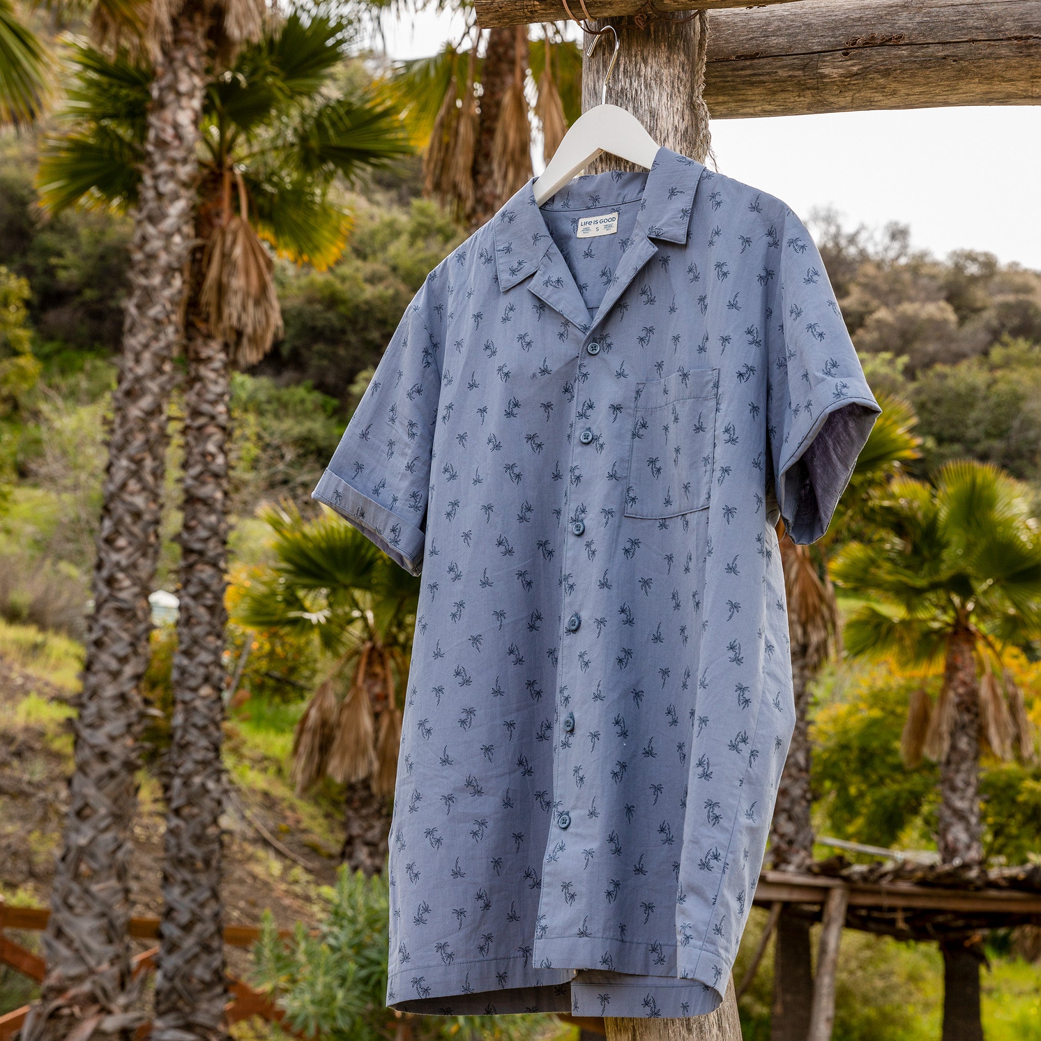 camp shirt Life is Good Men's Simple Palm Pattern Camp Shirt in Darkest Blue | Size XL