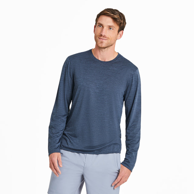 Product image for "Men's Solid Long Sleeve Sun Crusher Tee" ||135345_1