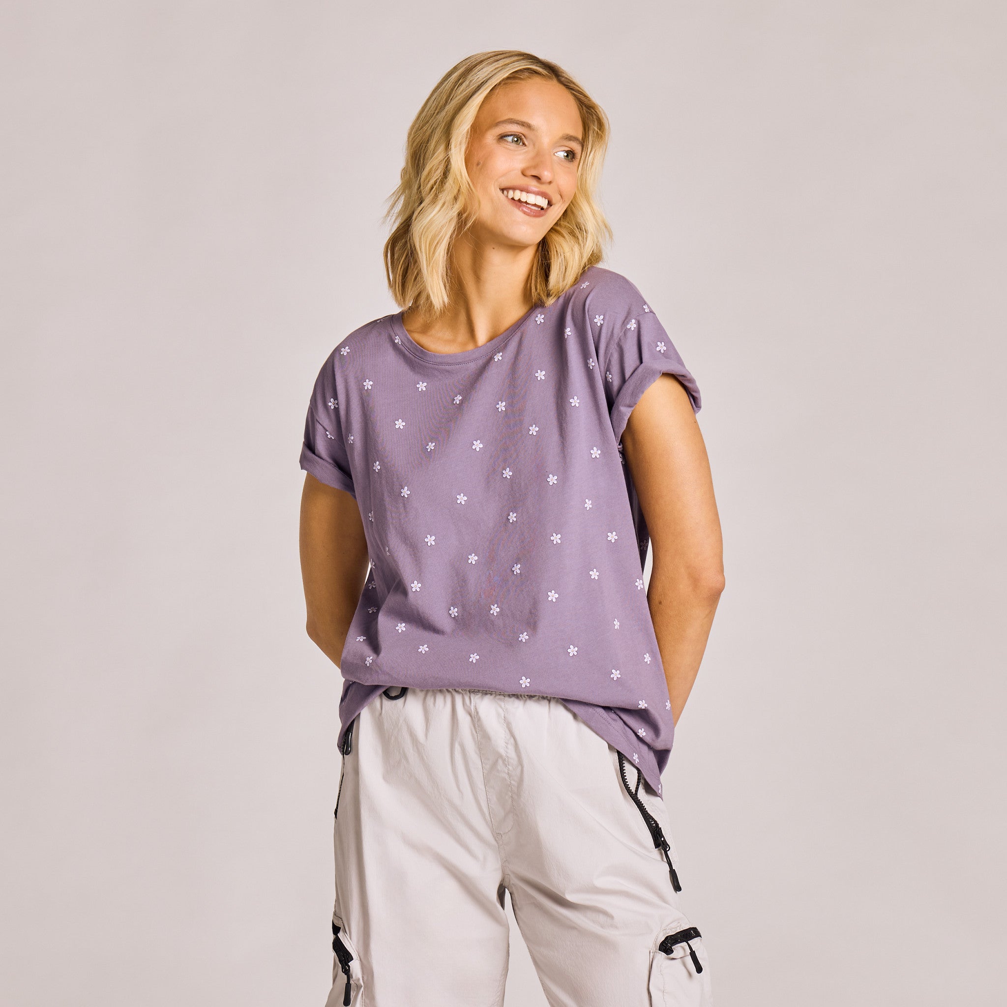 Women's Daisy Ditsy Pattern Crusher-LITE Easy Tee | Shop Life is Good