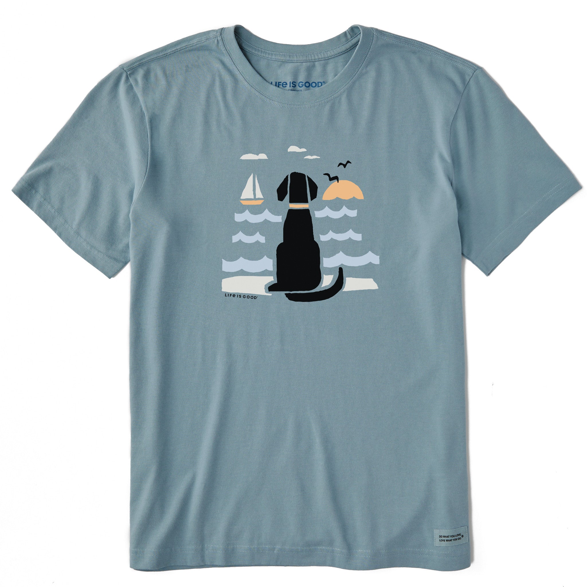 Product image for "Men's Chillin' Dog @ the Beach Short Sleeve Crusher Tee" ||156861_1